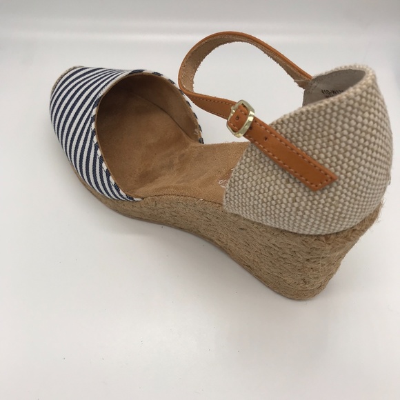 Nautical Striped Espadrille - 10 - Picture 3 of 4